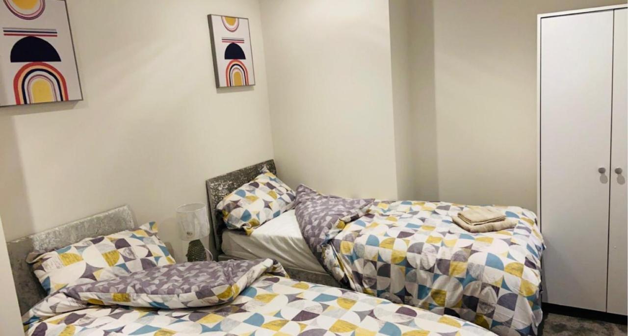 Green Lantern, Private En-Suite Double Bedroom Aveley Εξωτερικό φωτογραφία